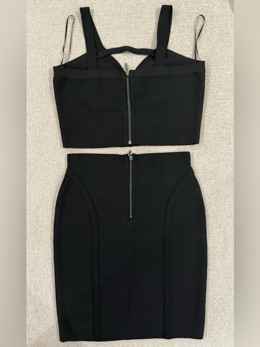 NWOT**** Guess Black Skirt Set - Picture 2 of 2
